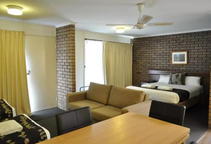 デラックスファミリールーム, Albury Burvale Motor Inn