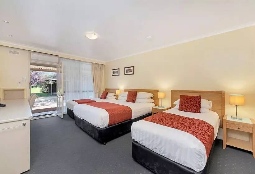 Family Room, Beechworth Motor Inn