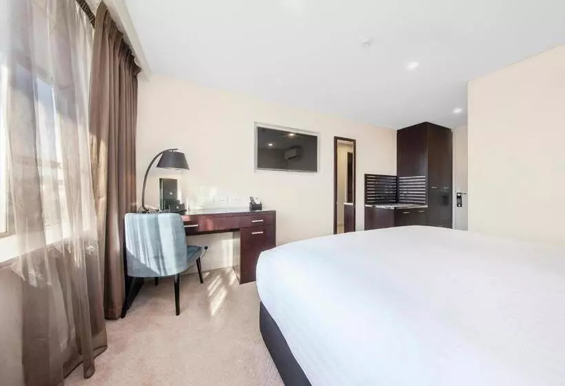 اتاق استاندارد با تخت بزرگ, Canberra Rex