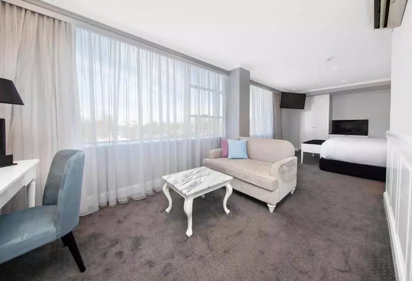 استودیوی استاندارد, Canberra Rex