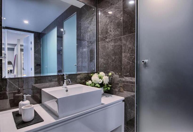 套房, Canberra Rex