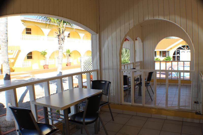 استودیو استاندارد با بالکن, Coconut Inn