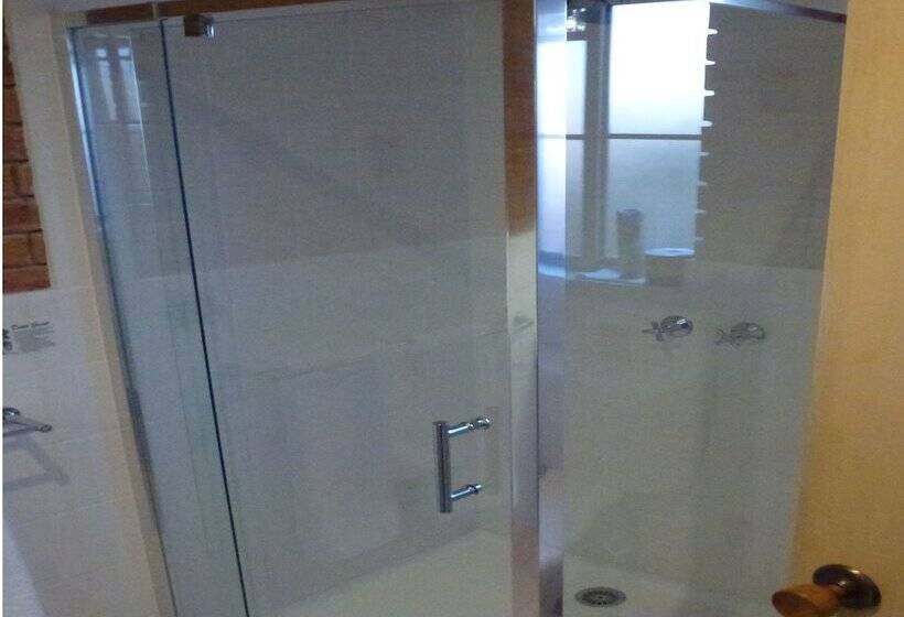 スタンダードルーム, Colonial Motor Inn Bairnsdale Golden Chain Property