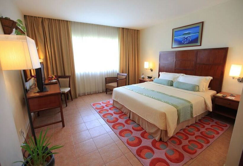 高级大房间, Hulhule Island