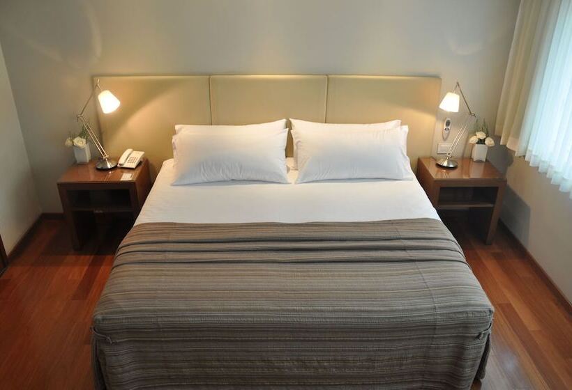 スーペリアールーム, Solans Presidente