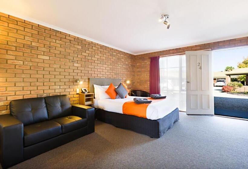 סוויטת 2 חדרי שינה, Statesman Motor Inn