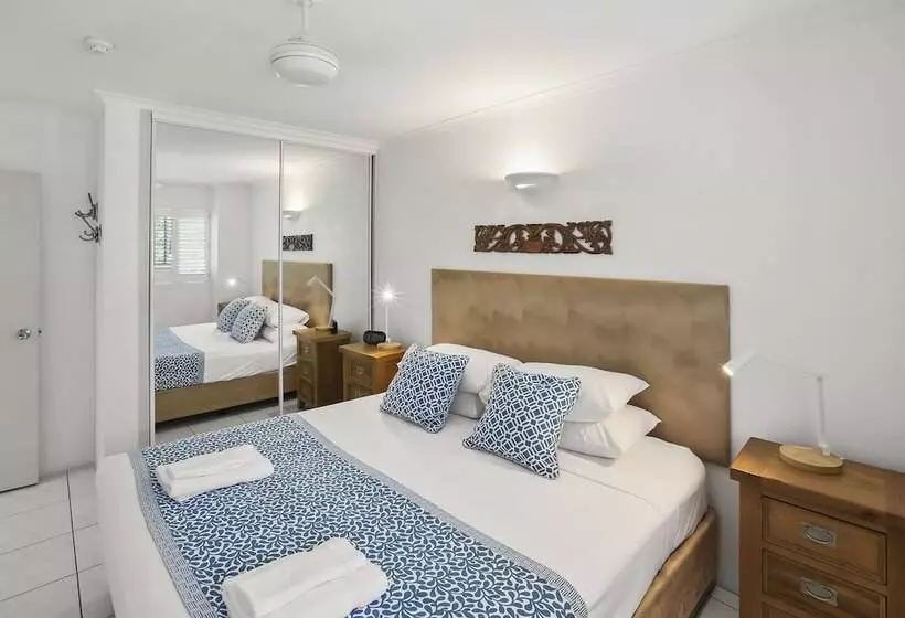 海の見える１ベッドルームアパートメント, Agincourt Beachfront Apartments