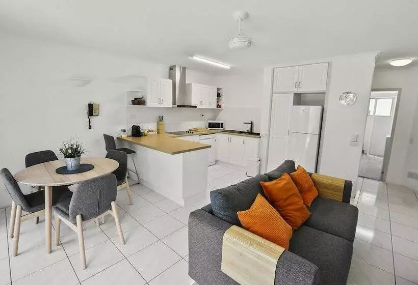 海の見える１ベッドルームアパートメント, Agincourt Beachfront Apartments