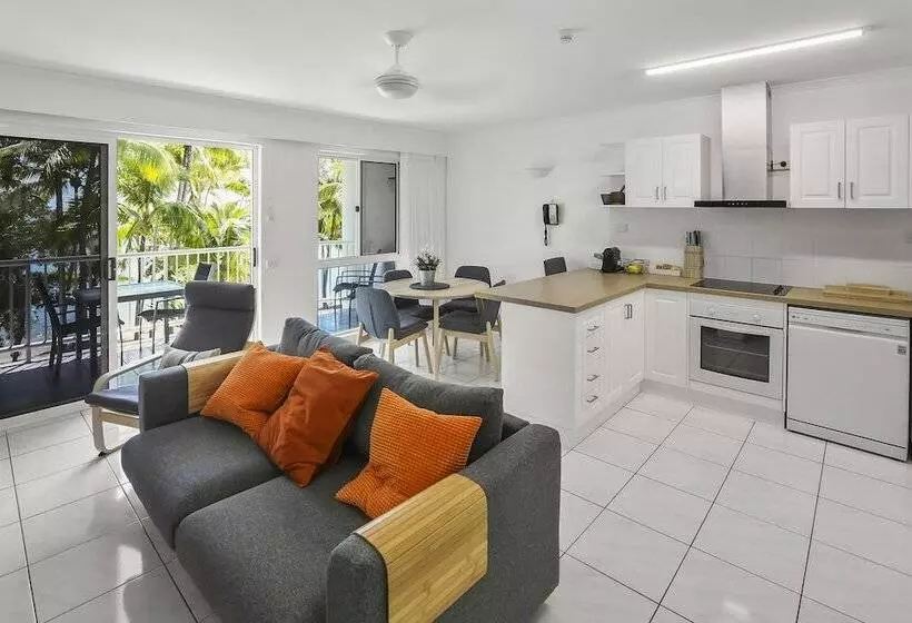 海の見える１ベッドルームアパートメント, Agincourt Beachfront Apartments