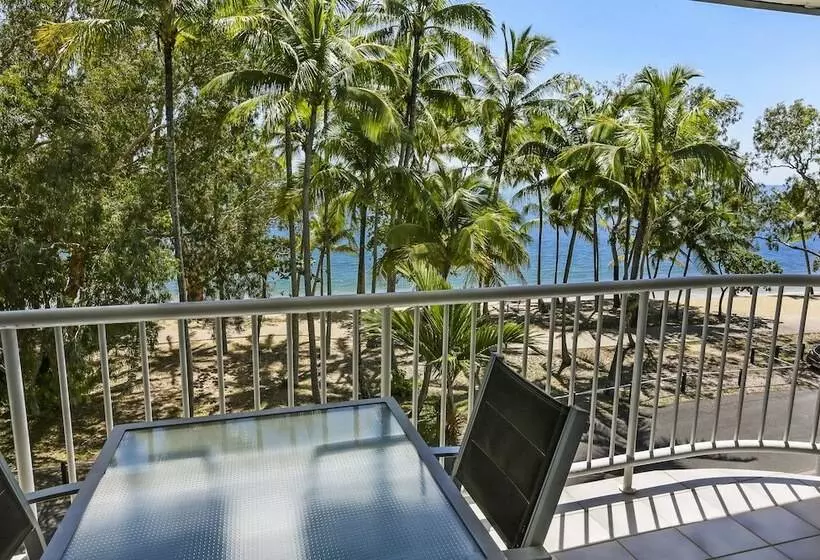 海の見える１ベッドルームアパートメント, Agincourt Beachfront Apartments