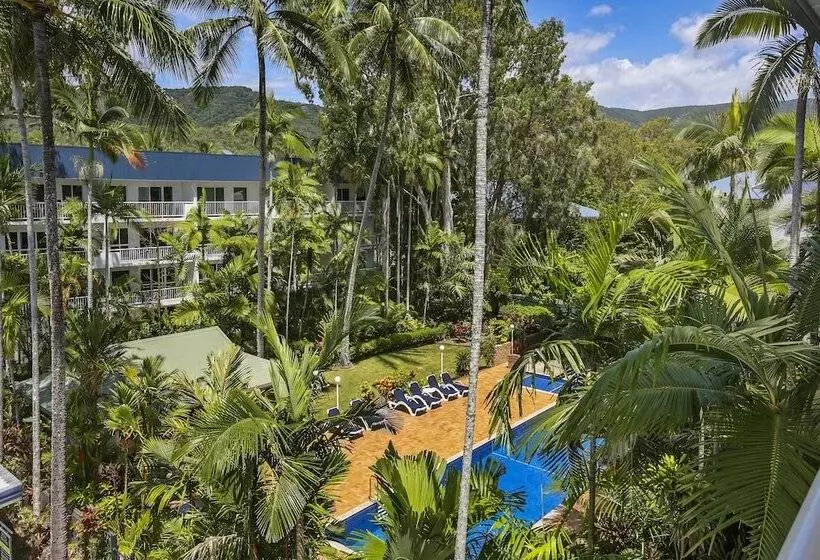 庭の見える１ベッドルームアパートメント, Agincourt Beachfront Apartments
