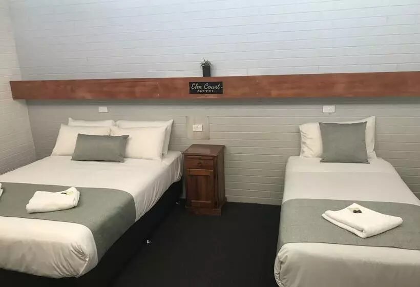 スタンダードトリプルルーム, Elm Court Motel