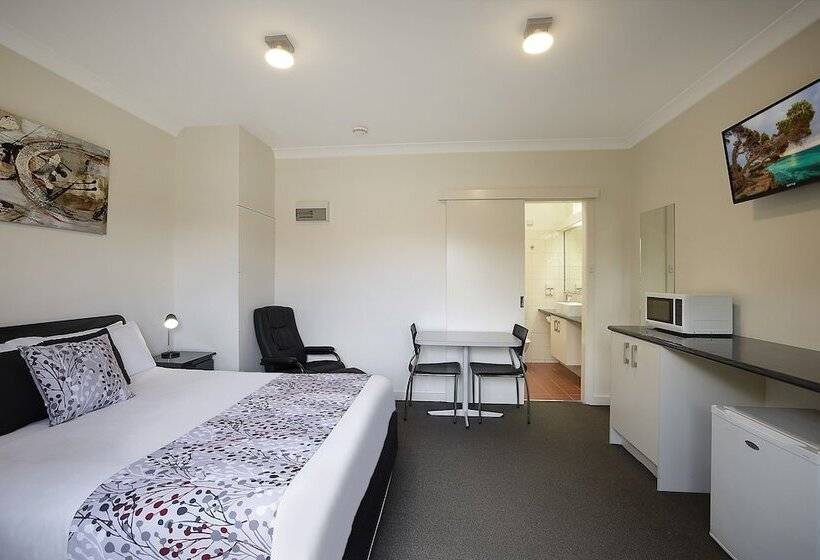 スタンダードルーム, Hamilton Lakeside Motel