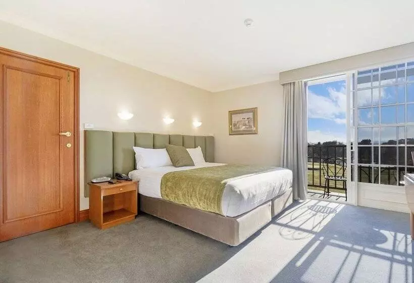エクゼクティブルーム, Country Club Tasmania