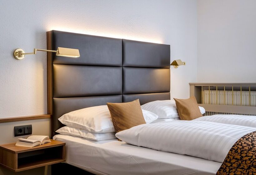 Standard Room, Nestroy Wien