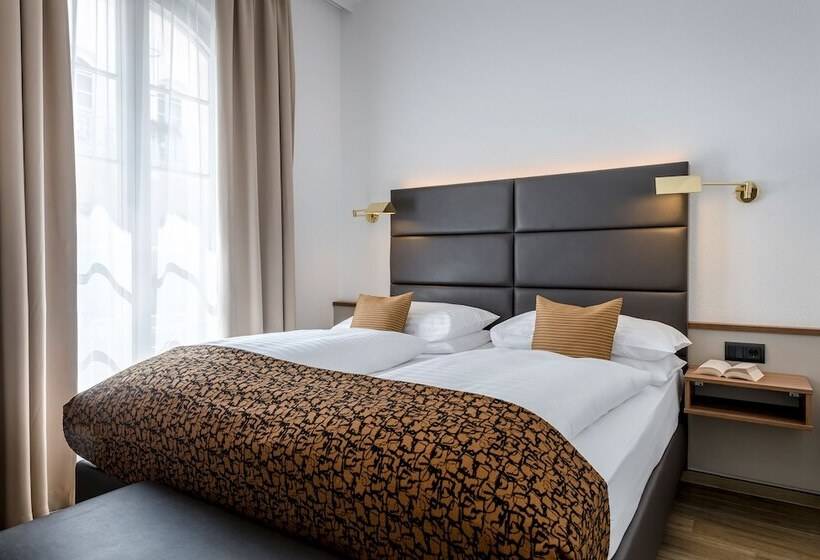 Standard Room, Nestroy Wien