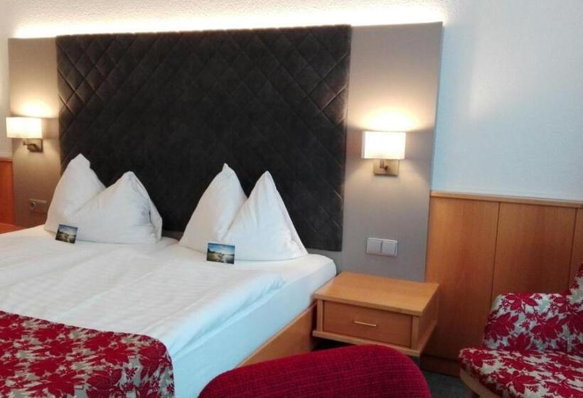 غرفة قياسية فردية, Stadtoase Kolping