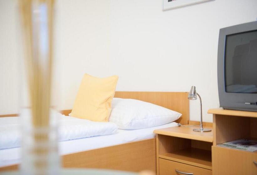 إستوديو قياسى, Stadtoase Kolping