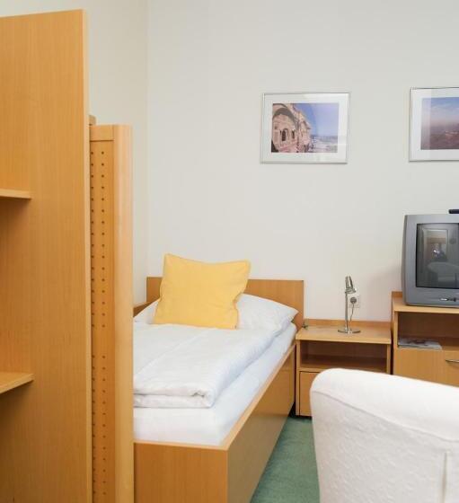 إستوديو قياسى, Stadtoase Kolping