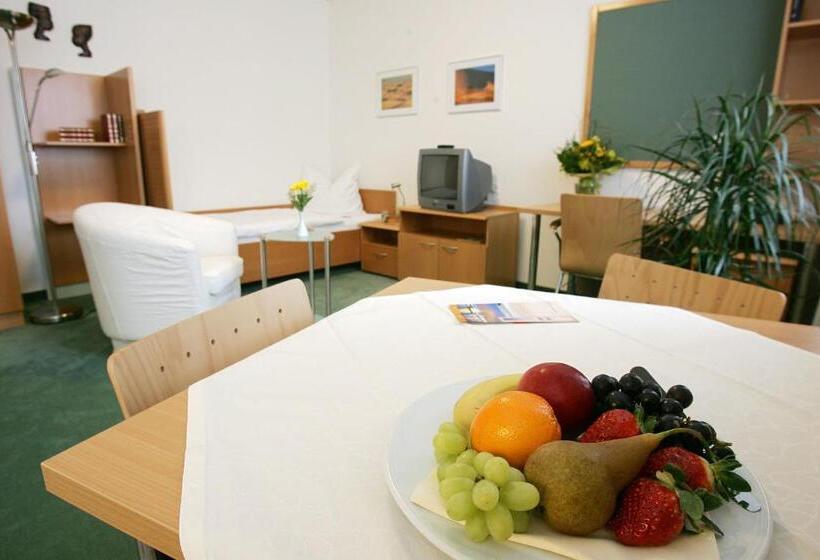 إستوديو قياسى, Stadtoase Kolping