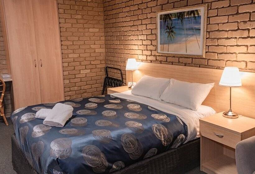 스탠다드 룸 퀸사이즈 침대, Tropicana Motor Inn