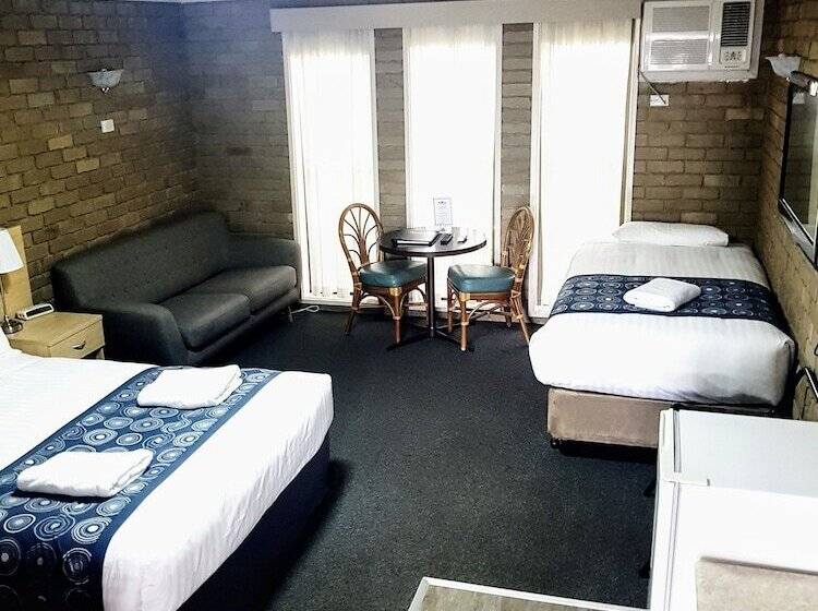 스탠다드 룸, Tropicana Motor Inn