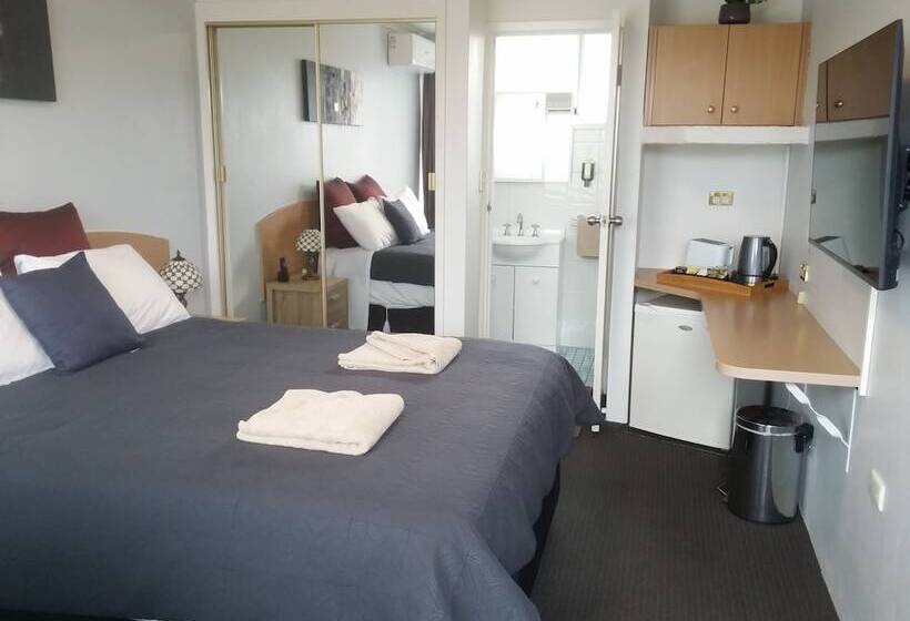 标准间, White Manor Motel