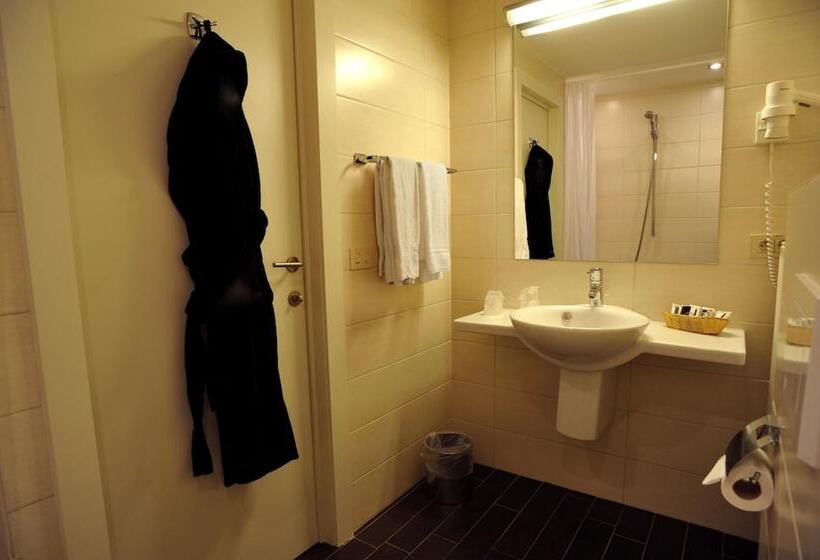 Классический Номер, Flanders