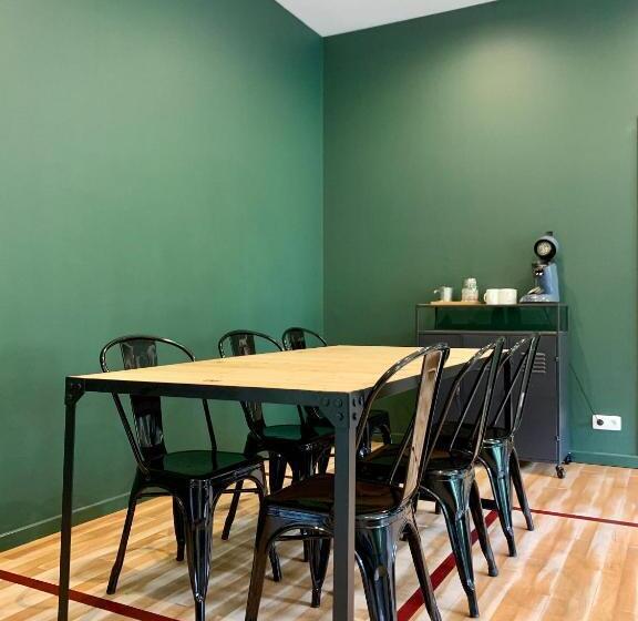 패밀리 룸, Le Val D'arimont