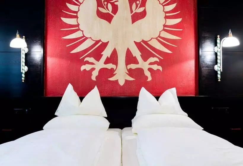 Standart Oda, Schrofenstein