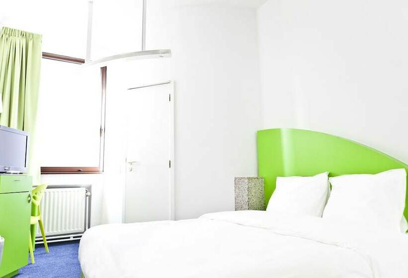 Habitación Estàndard Individual, Siru Brussels