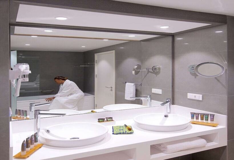 اتاق سوپریور, Novotel Orisha Cotonou