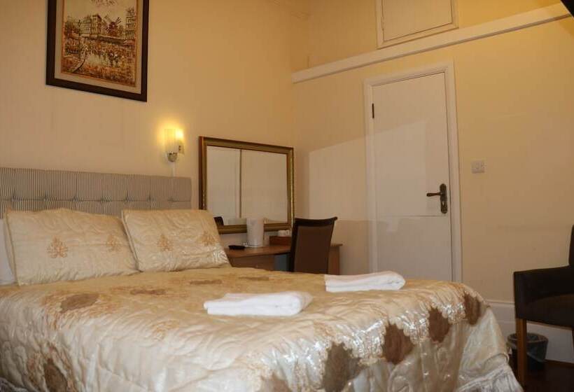 Номер Стандарт Трехместный, Barry House