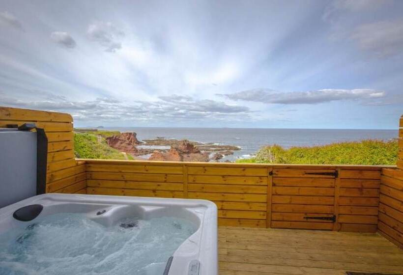 غرفة ديلوكس مطلّة علي البحر, Bayswell Park