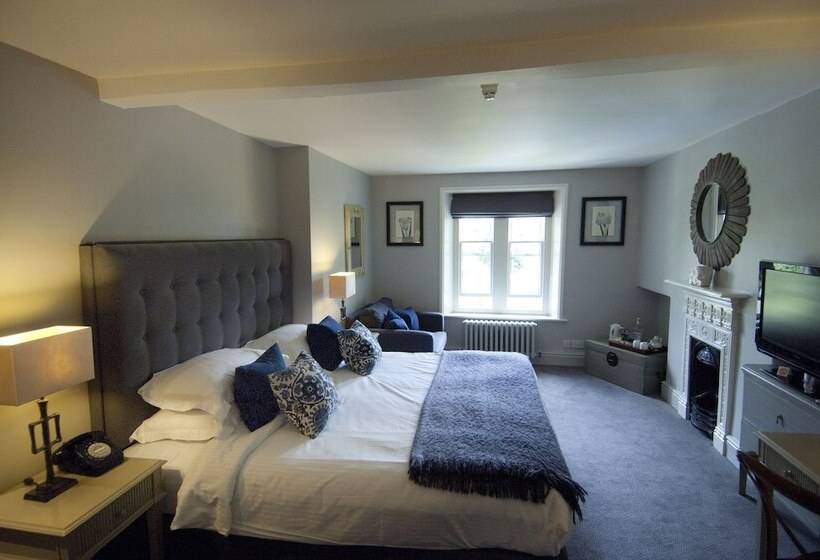 חדר קלאסי, Beechfield House