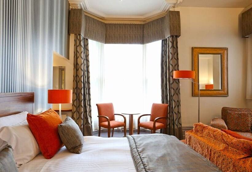 Полулюкс, Belmont Hotel Leicester