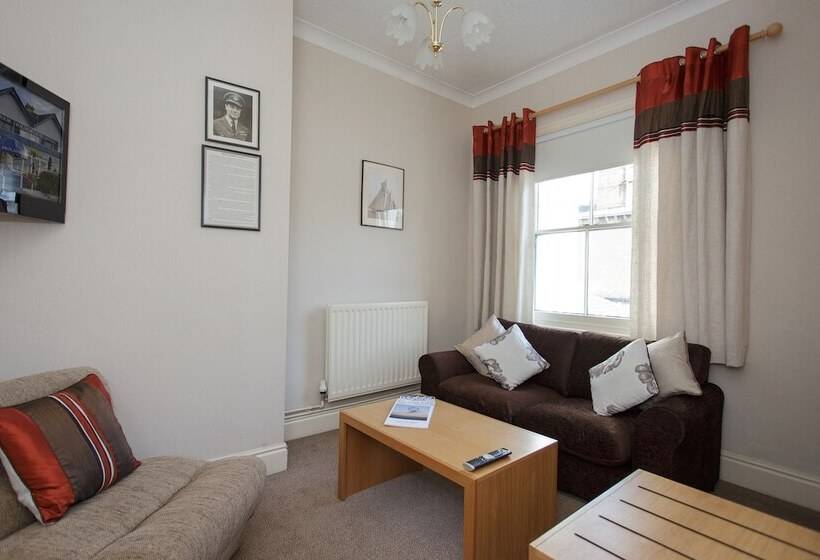 Люкс, Best Western New Holmwood