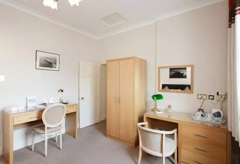 スイート, Best Western New Holmwood
