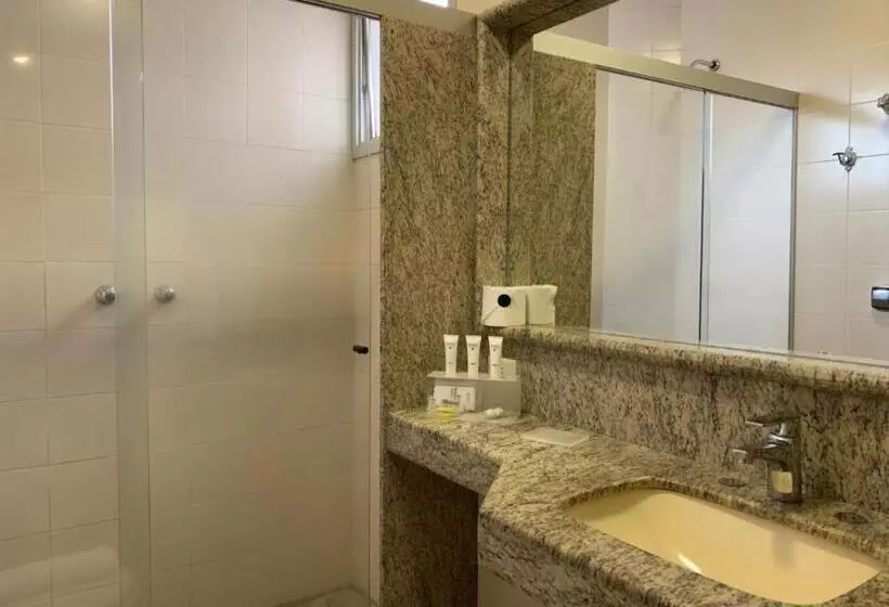 اتاق سوپریور سه تخته, Bourbon Londrina Business