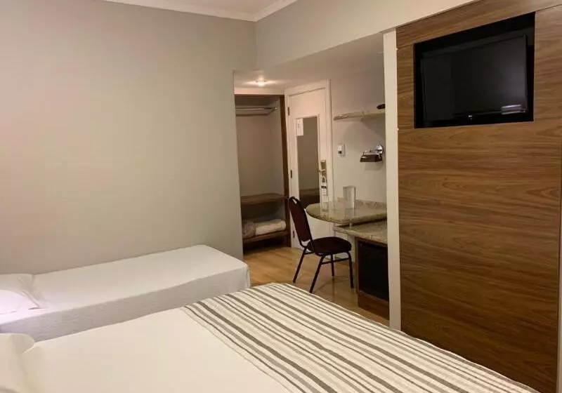 اتاق سوپریور سه تخته, Bourbon Londrina Business