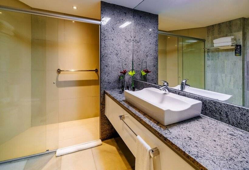 Номер Deluxe, Grand Mercure Recife Boa Viagem