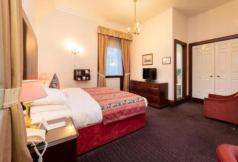 غرفة قياسية, Inverness Lochardil House