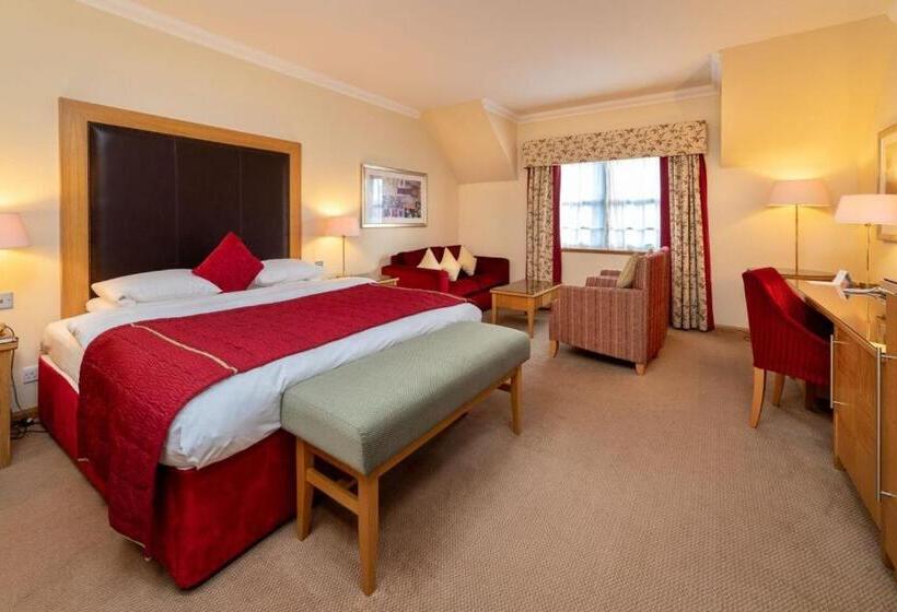 جناح جونيور ديلوكس, Inverness Lochardil House