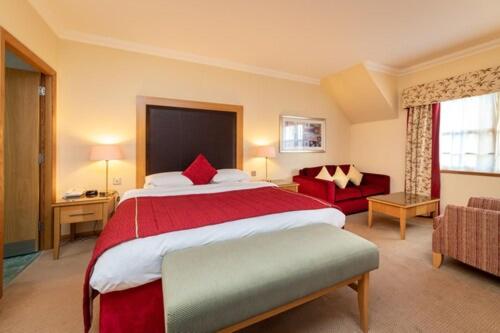 جناح جونيور ديلوكس, Inverness Lochardil House