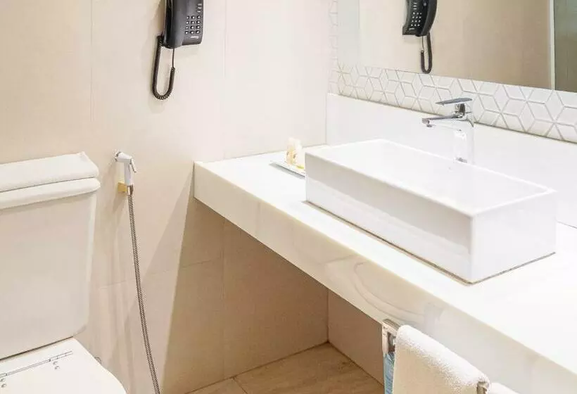 اتاق اساندارد با چشمانداز جانبی به دریا, Seara Praia