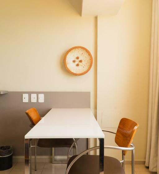 标准间侧面带海景, Seara Praia