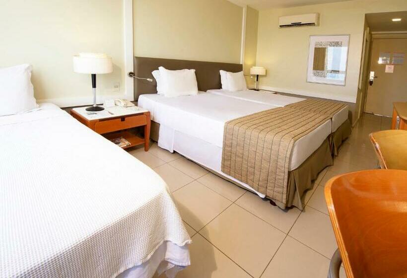 海景豪华三人间, Seara Praia