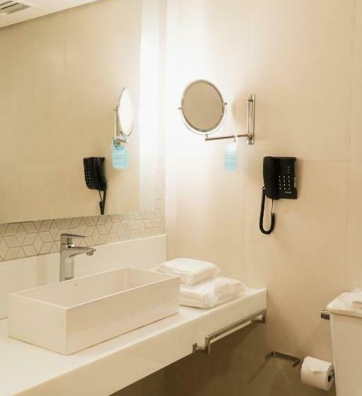 小型套房, Seara Praia