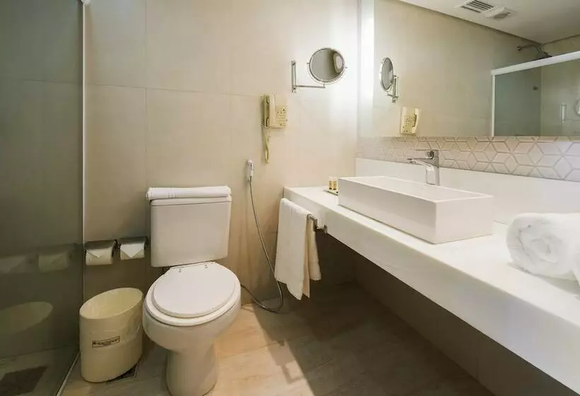 اتاق لوکس با چشمانداز دریا, Seara Praia