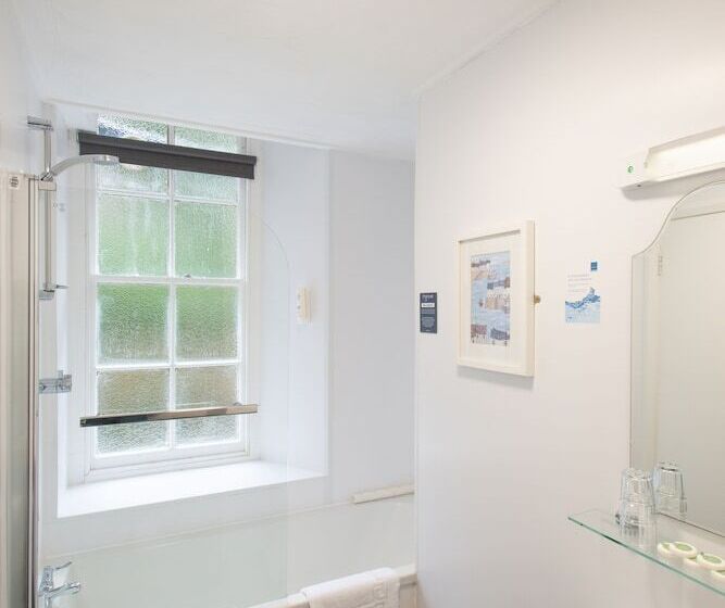 חדר משפחתי, Tregenna Castle Resort